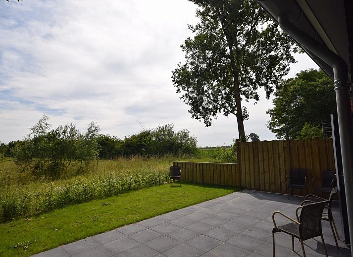 Gemuetliches Wohnzimmer der Doppelhaushaelfte VZ1167 in Oostkapelle, Walcheren, Zeeland.