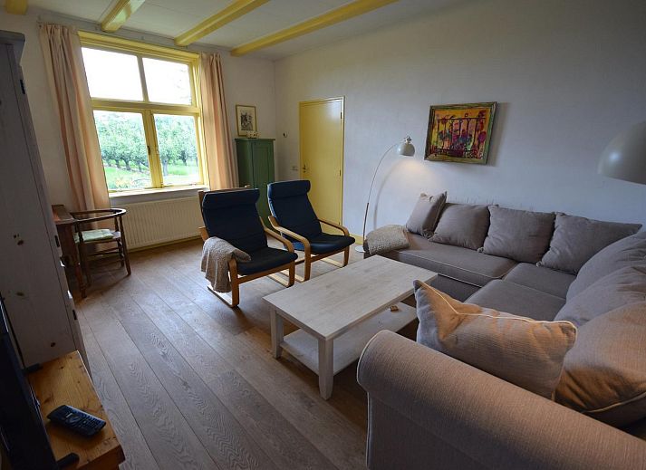 VZ2329 Ferienhaus inmitten eines ueppigen Obstgartens in Oostkapelle, Walcheren.