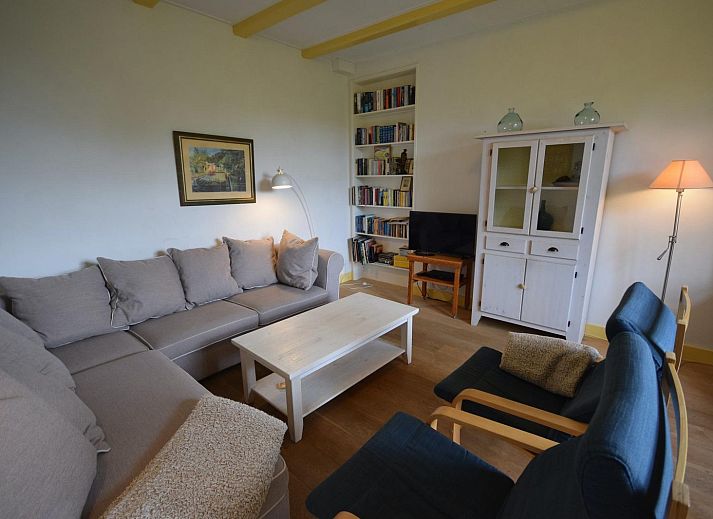 VZ2329 Ferienhaus inmitten eines ueppigen Obstgartens in Oostkapelle, Walcheren.