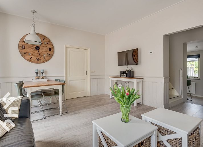 Stilvolles Wohnzimmer im Ferienhaus ZE067 Oostkapelle Walcheren Zeeland