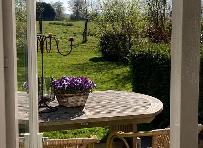 Toegangspoort naar Huisje in Oostkapelle, vakantiehuis in Zeeland.