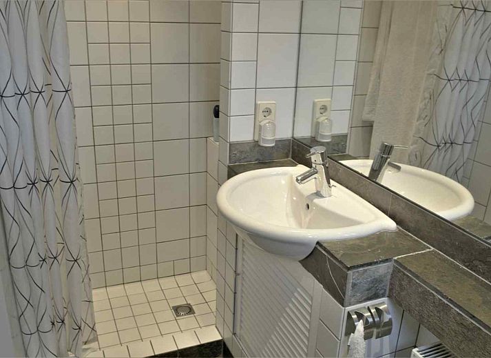 Gemuetliches Zweibettzimmer im Ferienhaus ZE1298 Oostkapelle.