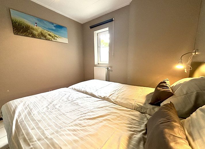 Comfortable living room in Apartment Boszicht 1, Oostkapelle, Walcheren, with modern furnishings.