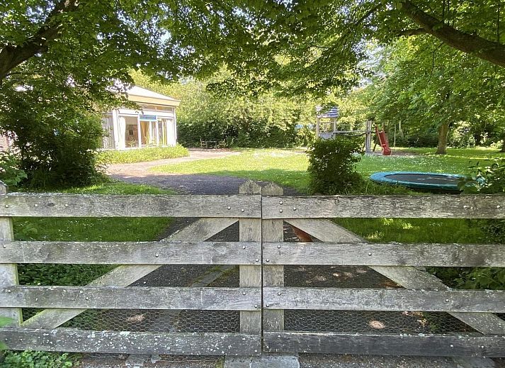 Verblijf 620262 • Vakantiewoning Walcheren • VZ1013 Vrijstaand vakantiehuis in Oostkapelle