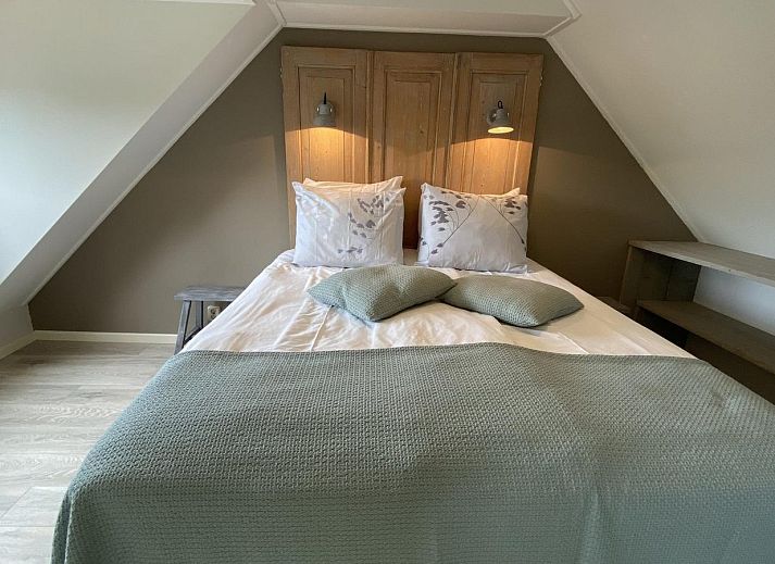 Ueberdachte Terrasse am VZ831 Ferienhaus Oostkapelle, ideal zum Entspannen in Oostkapelle.