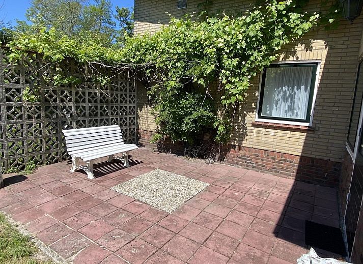 VZ1007 Vakantiebungalow in Oostkapelle met groene tuin, Walcheren, Zeeland.