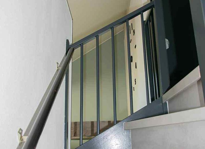 Luftige Aussicht auf das Wohnzimmer des Ferienhauses ZE1402 in Oostkapelle, Walcheren, Zeeland.