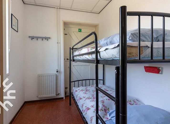 Gezellige woonkamer in vakantiehuis ZE187, Oostkapelle, Walcheren met comfortabele zitplaatsen.