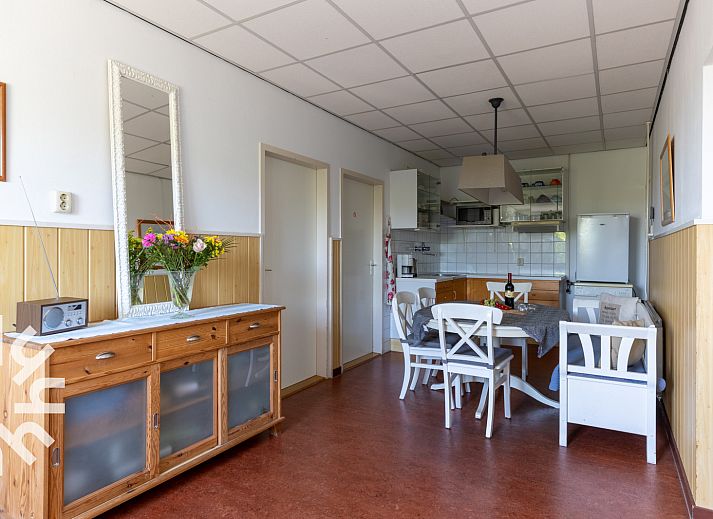 Slaapkamer met stapelbed in vakantiehuis ZE187, Oostkapelle, Walcheren, ideaal voor kinderen.