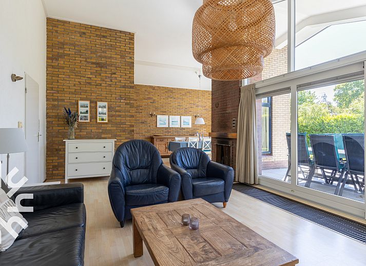 Geraeumige Halle des Ferienhauses ZE624 in Oostkapelle, Walcheren, Zeeland.