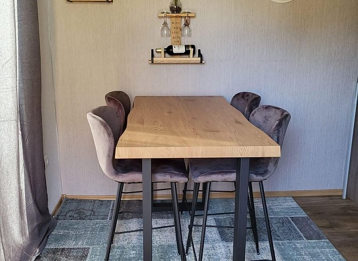 Modern living room of VZ2343 Holiday cottage Westkapelle with comfortable sofa in Walcheren.