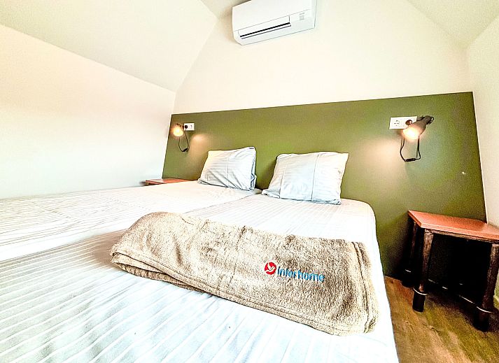 Sonnige Terrasse des Ferienhauses Beach House Westkapelle 103 C, Westkapelle, Walcheren, Zeeland.