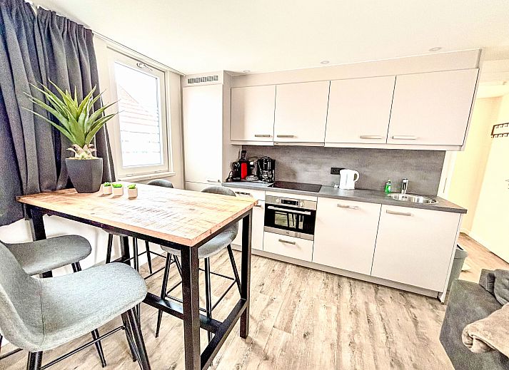 Guest house 620363 - Holiday property Walcheren - Vakantiehuis Beach House Westkapelle 2B