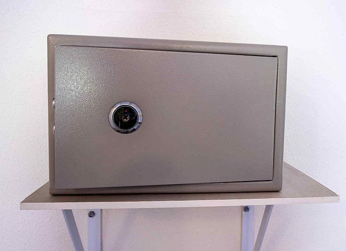 Vakantiehuis ZE1034 in Domburg, Walcheren met charmante gevel en groene omgeving.