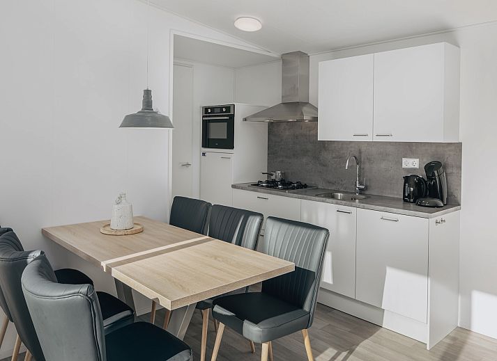 Guest house 6204187 - Chalet Walcheren - Vakantiepark Hof Domburg 22