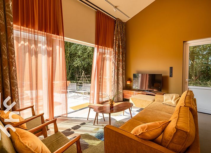 Cozy bedroom in vacation home ZE1297, Domburg, Walcheren, with warm lighting