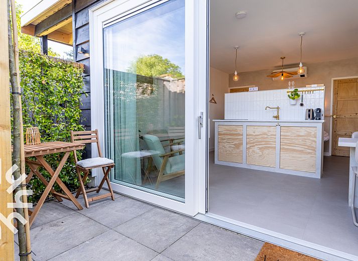 Gemuetliche Veranda im Ferienhaus ZE1408 in Domburg, Walcheren, Zeeland.