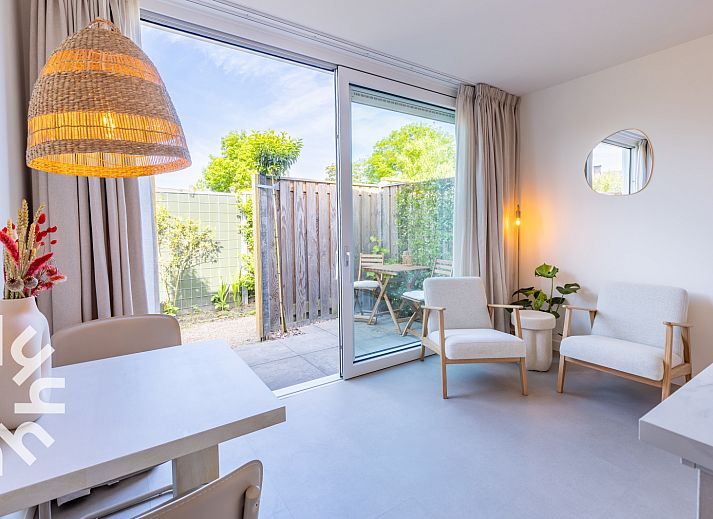 Modernes Badezimmer im Ferienhaus ZE1408 in Domburg, Walcheren, Zeeland.