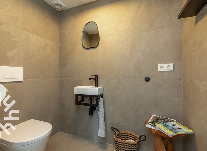 Gezellig buitenterras bij vakantiehuis ZE1443 in Domburg, Walcheren, Zeeland.