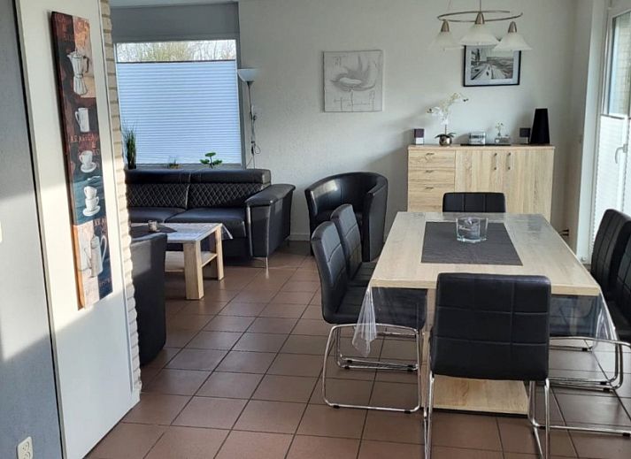 Luchtfoto van Westduin 40 vakantiehuis in Vlissingen, Walcheren, Zeeland met uitzicht op strand en natuur.