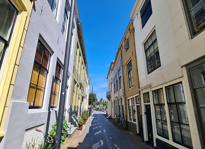 Gemuetliches Wohnzimmer im Ferienhaus ZE1260, Vlissingen, Walcheren mit komfortabler Sitzecke.