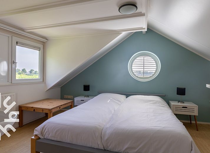 Moderne badkamer in vakantiehuis ZE379, Vlissingen, Walcheren, Zeeland.