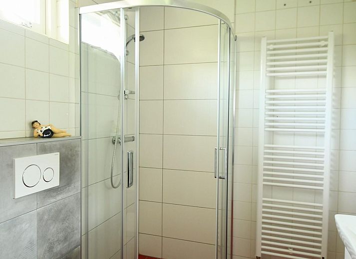 Gemuetliches Ferienhaus im Freien VZ1123 in Vlissingen, Walcheren, Zeeland mit Glasveranda.