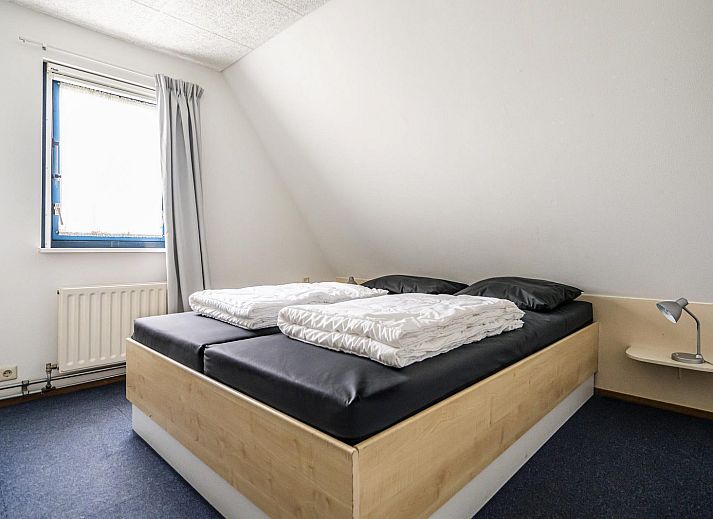 Geraeumige Terrasse in VZ969 Freistehendes Ferienhaus in Vlissingen, Walcheren, umgeben von viel Gruen.