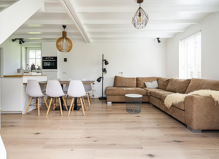 Gezellig terras bij VZ1098 Vrijstaand vakantiehuis in Vlissingen, Walcheren, Zeeland.