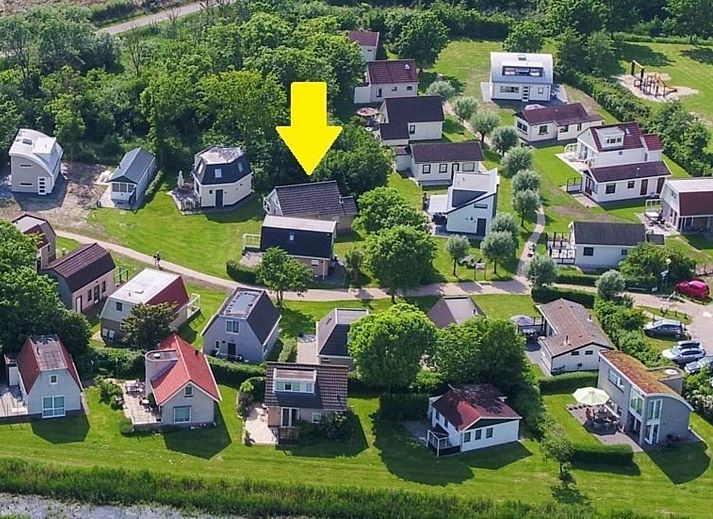 Moderne woonkamer in VZ1098 Vrijstaand vakantiehuis in Vlissingen, Walcheren, Zeeland.