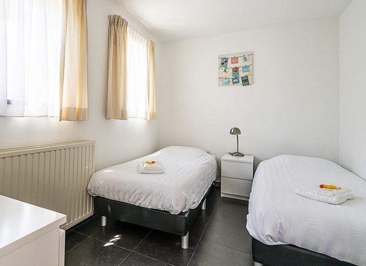 VZ908 Luxurioese Ferienvilla in Vlissingen mit moderner Architektur und Garten in Walcheren, Zeeland.