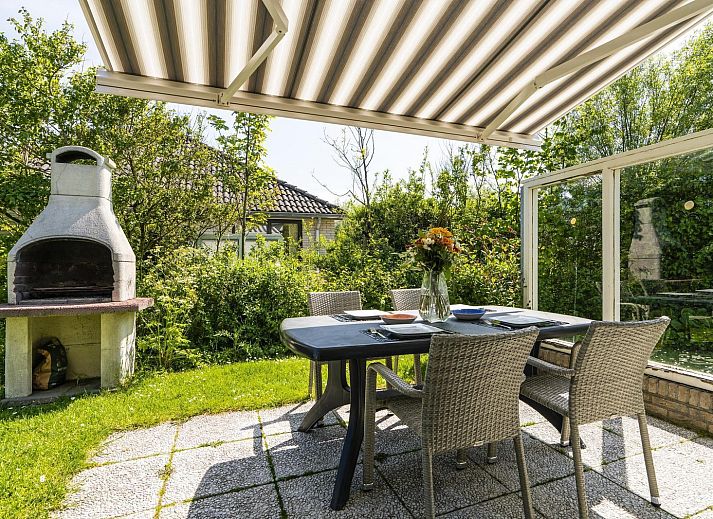 VZ1125 Freistehendes Ferienhaus in Vlissingen mit gruenem Garten und Terrasse, Walcheren, Zeeland.