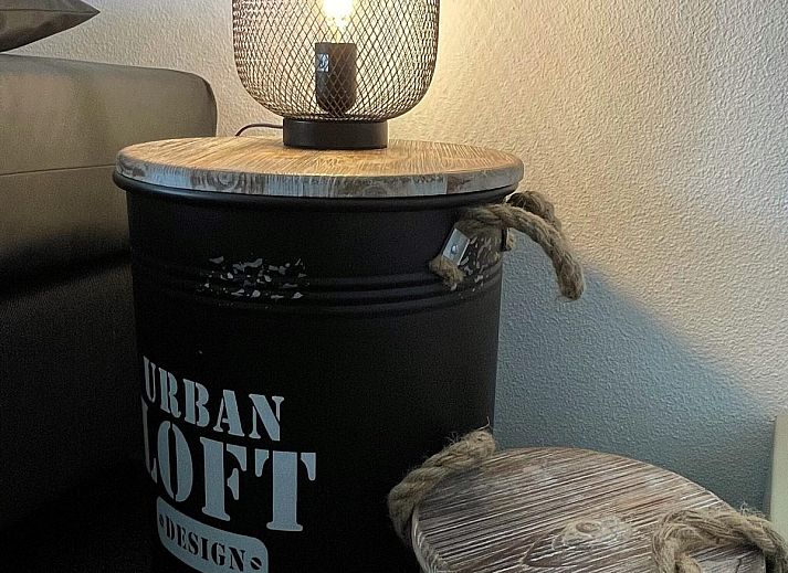 Terrasse mit Grill in VZ1125 Freistehendes Ferienhaus in Vlissingen, Walcheren, Zeeland.