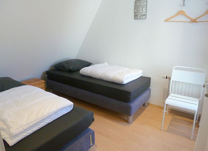 Exterieur van VZ1122 Luxe vakantiewoning in Vlissingen, omgeven door groen, Walcheren, Zeeland.