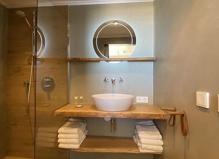 Guest house 620576 - Holiday property Walcheren - VZ676 Beachroom Vlissingen 4p