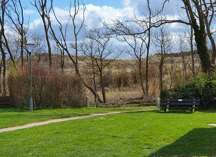 Vakantiehuisje in Vlissingen met zonnig terras, ideaal voor een ontspannende vakantie in Walcheren, Zeeland.