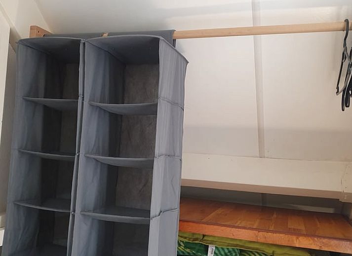 Vakantiehuisje in Vlissingen met uitzicht op de duinen, een ideale plek voor natuurliefhebbers in Walcheren.