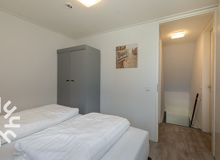 Paardrijden langs het strand in de buurt van vakantiehuis ZE1447, Aagtekerke, Walcheren.