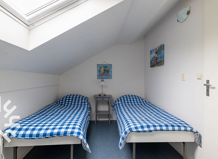 Aussenbereich des Ferienhauses ZE257 in Aagtekerke, Walcheren, Zeeland mit bequemen Stuehlen.