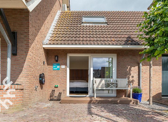 Straatnaambordje Studio Strandweer bij vakantiehuis ZE1487 in Aagtekerke, Walcheren.