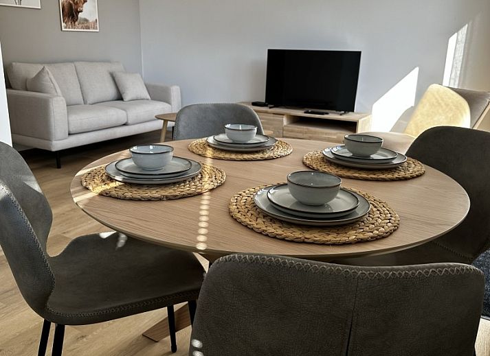 Geniessen Sie die Sonne auf der Terrasse von 't Zilten Huus, einem Ferienhaus im schoenen Zoutelande auf Walcheren, Zeeland.