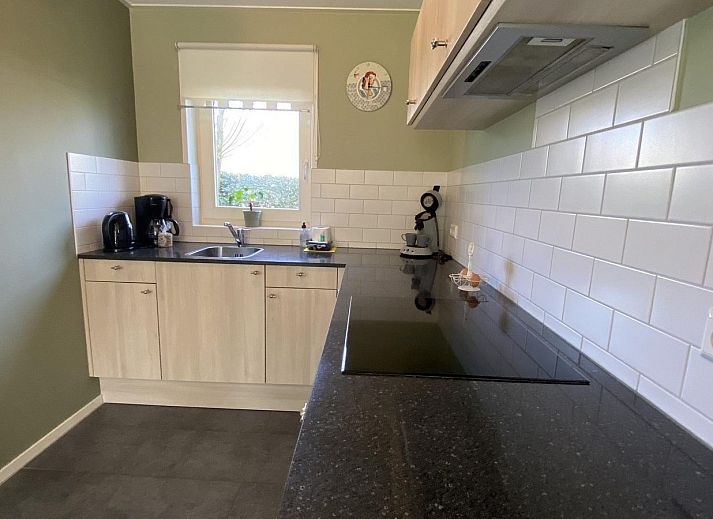 Gezellig terras bij VZ964 Vrijstaande Vakantiewoning in Zoutelande, Walcheren, Zeeland.