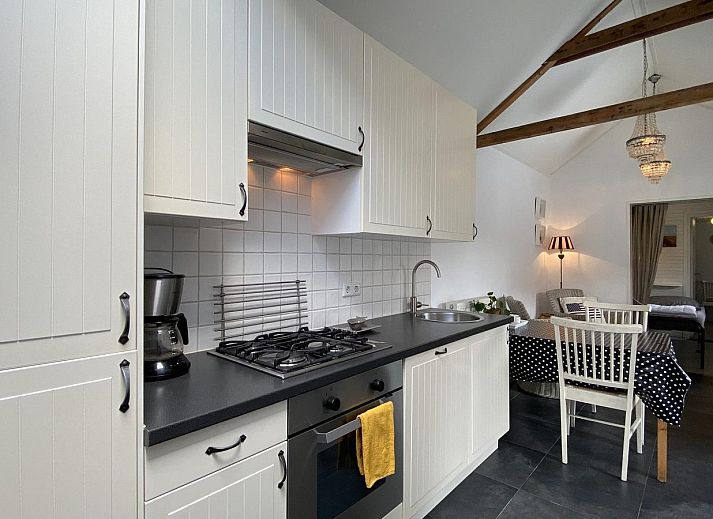 Gemuetliche Terrasse in VZ238 Vakantiewoning Zoutelande in Zoutelande, Walcheren, Zeeland.