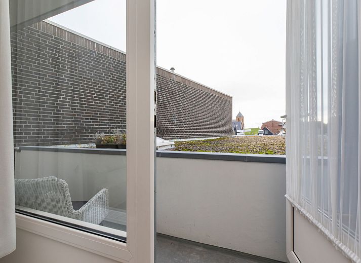 Uitzicht op Zoutelande strand vanaf Appartement Kurhaus Residence, Walcheren, Zeeland.