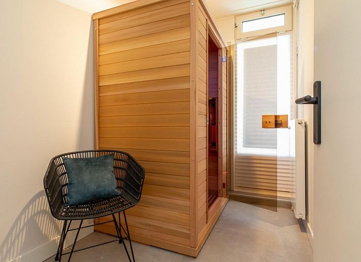 Guest house 6207136 - Holiday property Walcheren - Vakantiehuis Kurhaus IV mit Sauna