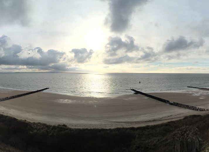 Ferienhaus in Zoutelande mit grossem Garten und Privatsphaere, inmitten der Natur in Walcheren, Zeeland.