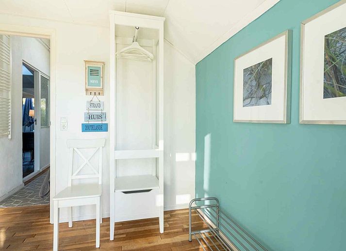 Vollstaendig ausgestattete Kueche im Ferienhaus ZE1201, Zoutelande, Walcheren, Zeeland.