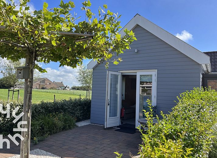 Verblijf 620738 • Vakantiewoning Walcheren • Scandinavisch 2-persoons huisje met vrij uitzicht op 400m