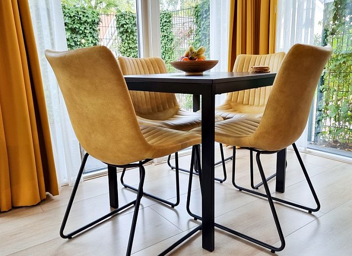 Guest house 620751 - Holiday property Walcheren - Vakantiehuis 't Hoekje ZO04