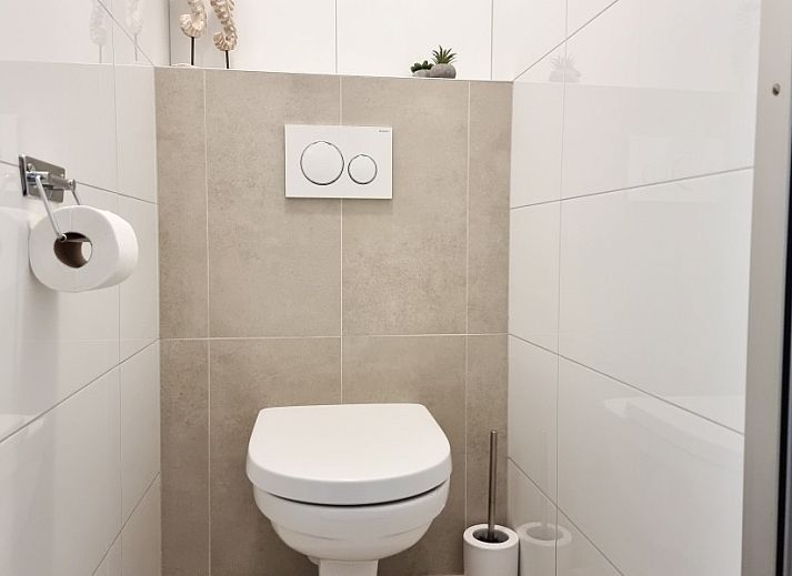 Guest house 620751 - Holiday property Walcheren - Vakantiehuis 't Hoekje ZO04